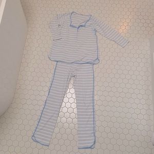 Lake maternity pajamas XS never worn in Seaside